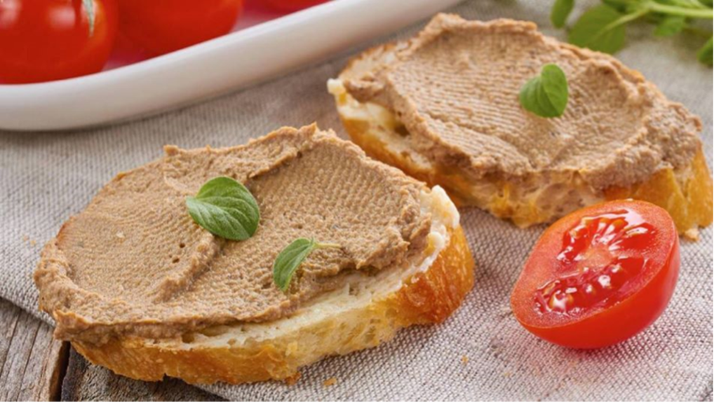 Бархатный паштет из куриной печени: рецепт для тех, кто не любит субпродукты Бархатный паштет из куриной печени: рецепт для тех, кто не любит субпродукты